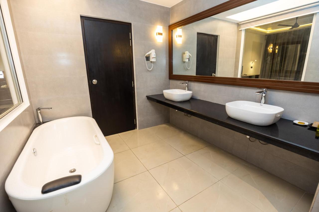 Cassandra Culture Resort Сигирия Экстерьер фото